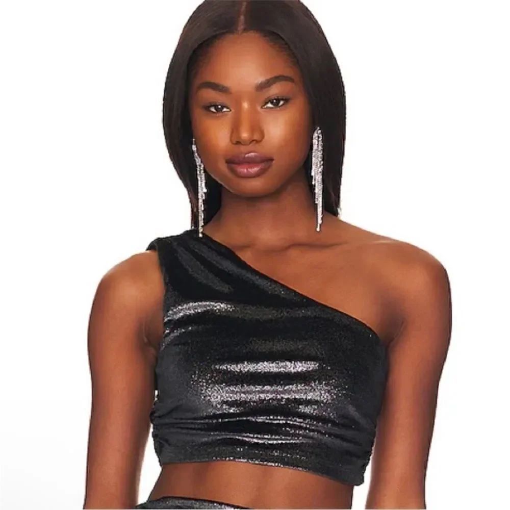 NWT SUSANA MONACO Metallic Black Shimmer One Shoulder Crop Top Medium Revolve
